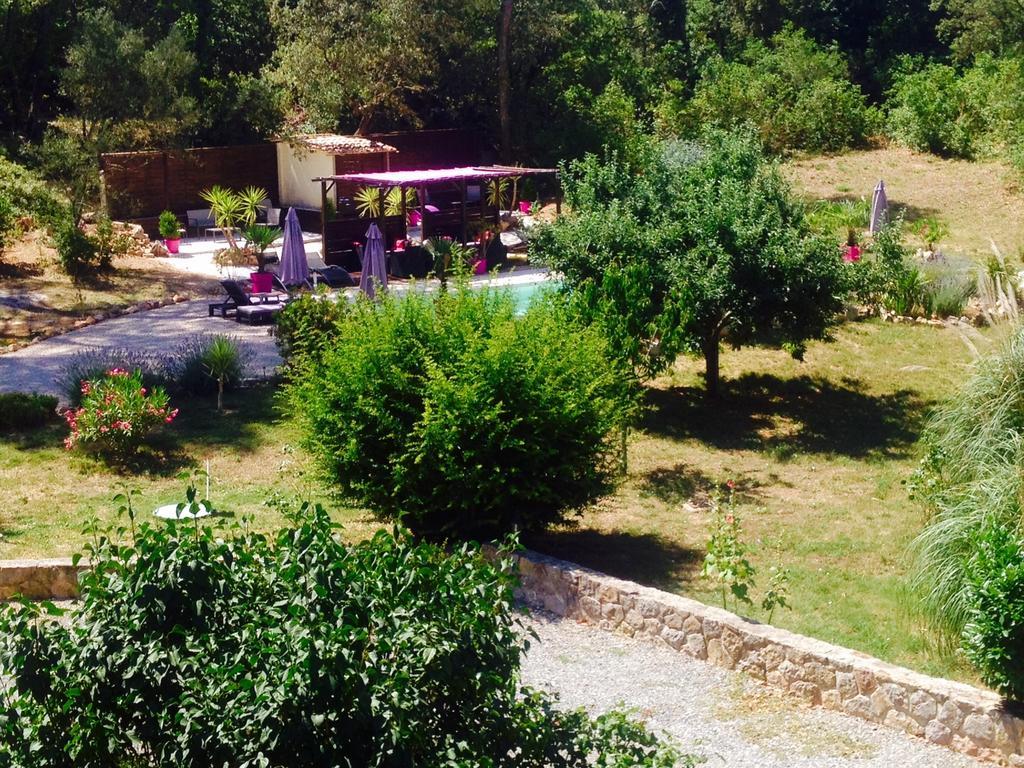 Apartamento La Bastide de l'Issole Besse-sur-Issole Habitación foto