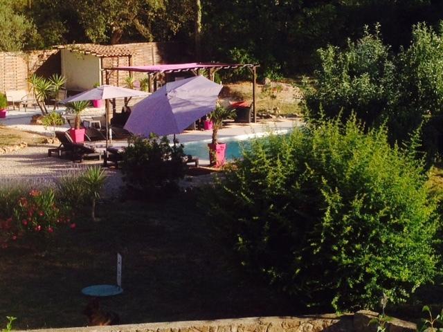 Apartamento La Bastide de l'Issole Besse-sur-Issole Habitación foto