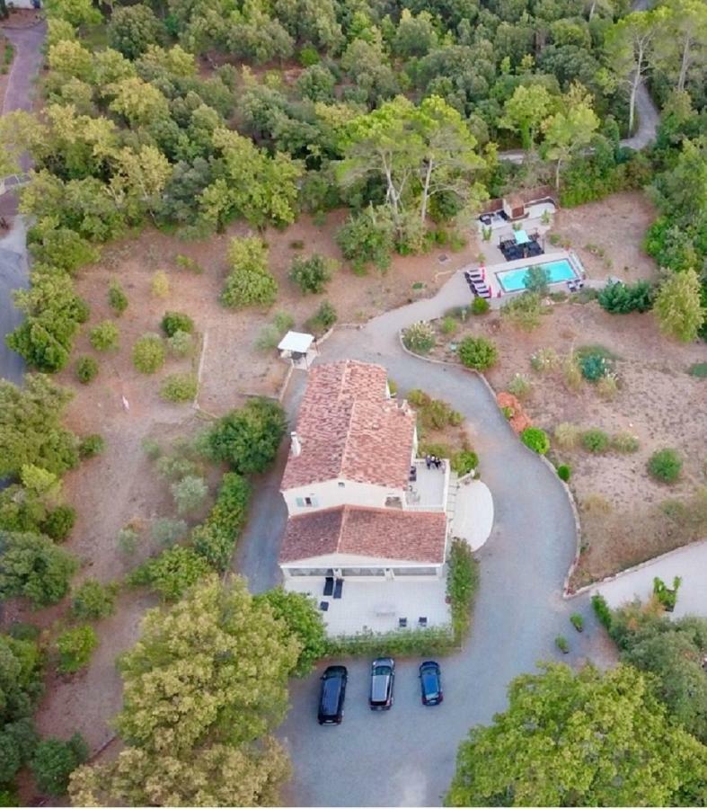 Apartamento La Bastide de l'Issole Besse-sur-Issole Exterior foto